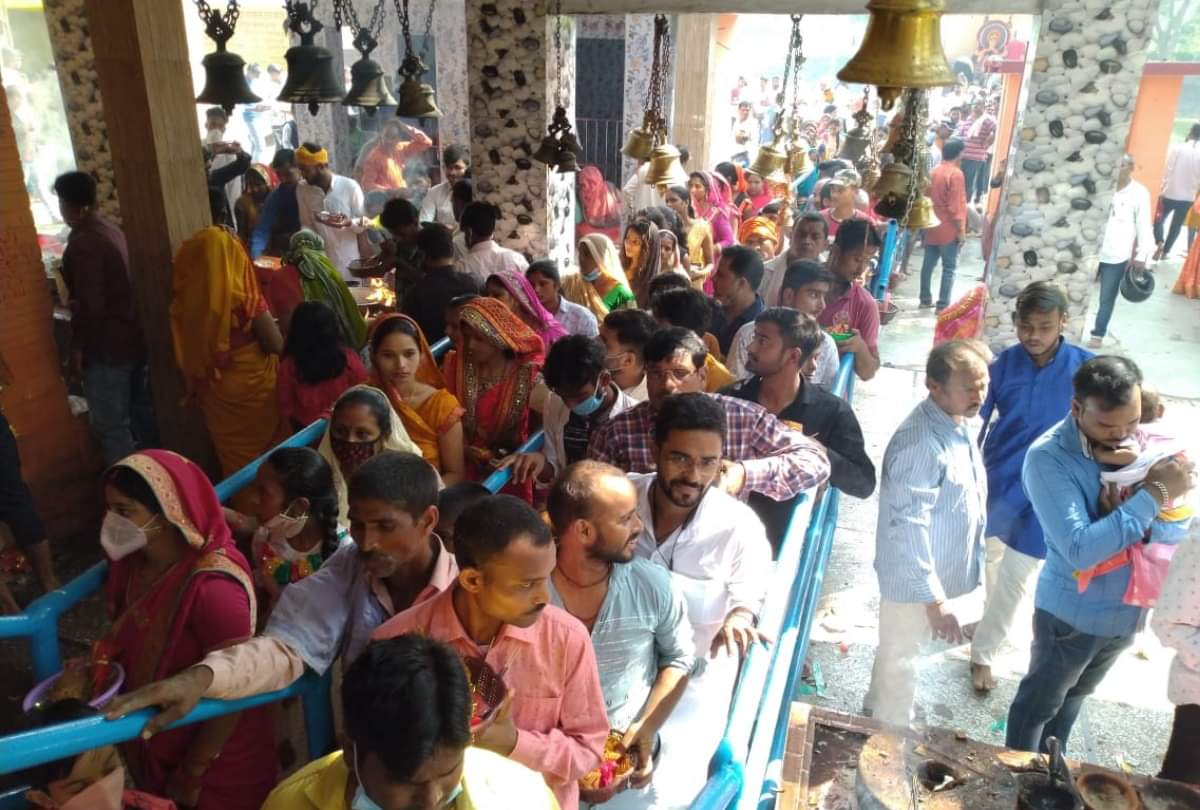 Shardiya Navratri 2020:   celebration of first day navratri in gorakhpur basti mandal