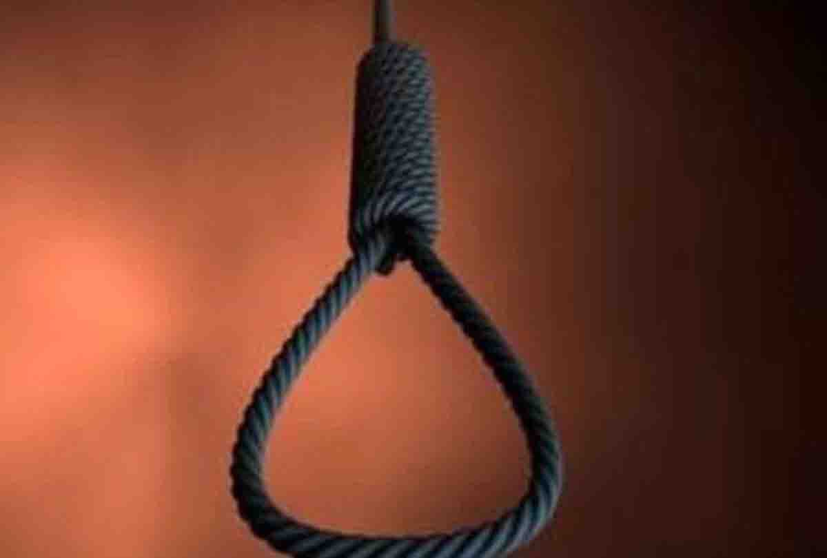 Son's relationship broke, father committed suicide