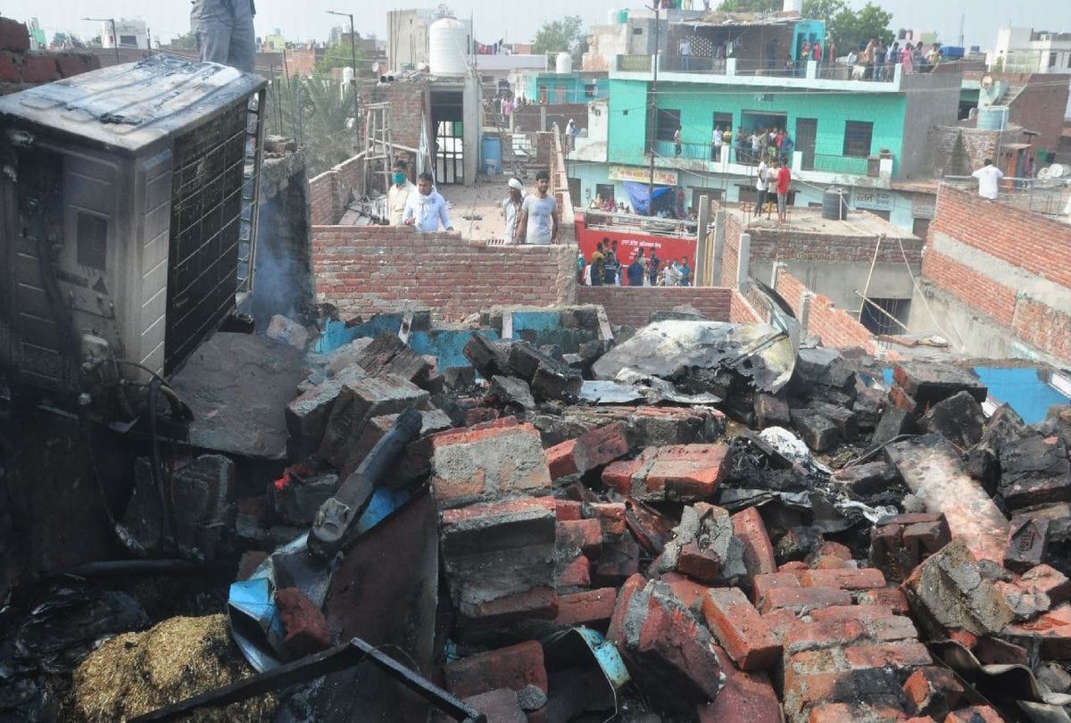 Explosion In Cracker Factory Hand Found Over 100 Feet