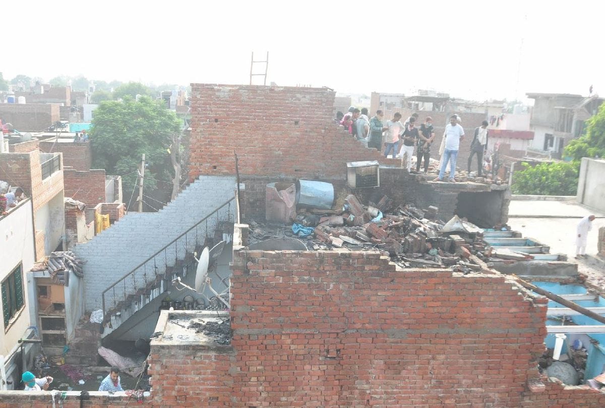 Explosion In Cracker Factory Hand Found Over 100 Feet