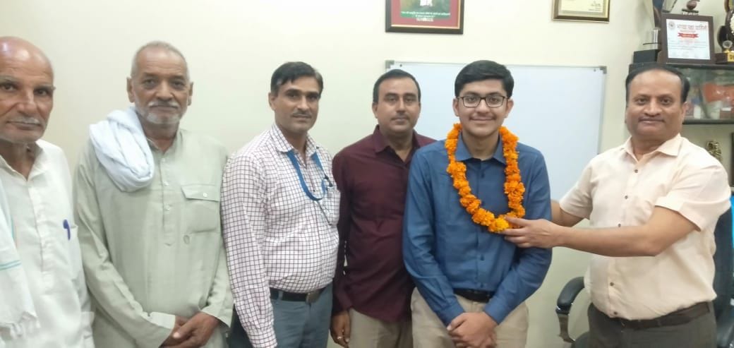 Promising special student awarded