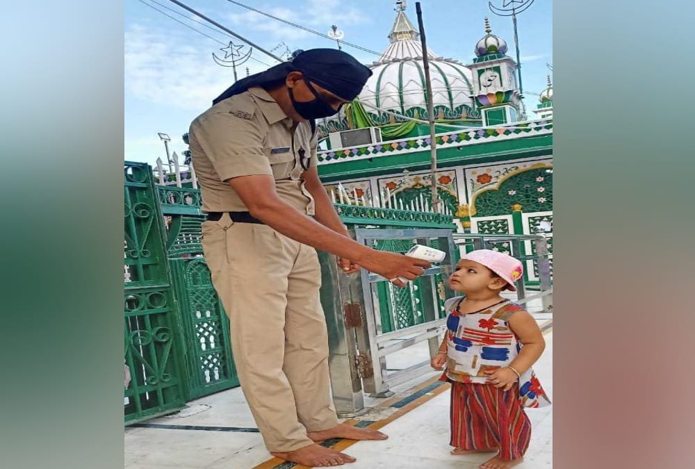 Urs 2020: Urs Start with mehndi Dori Rasm in Piran kaliyar