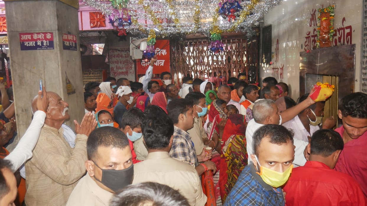 40 thousand devotees offered head, visited and worshiped mother Vindhyavasini