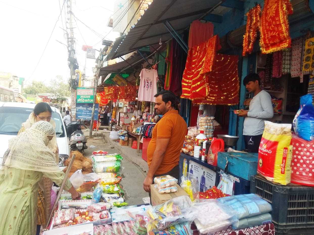 The markets are buzzing in the first Navratri, people shopped a lot
