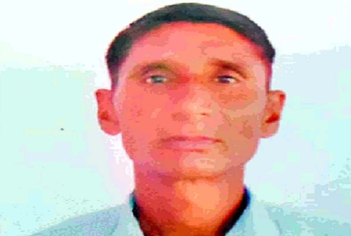 Brothers and nephews shot dead two brothers in hathras see photos
