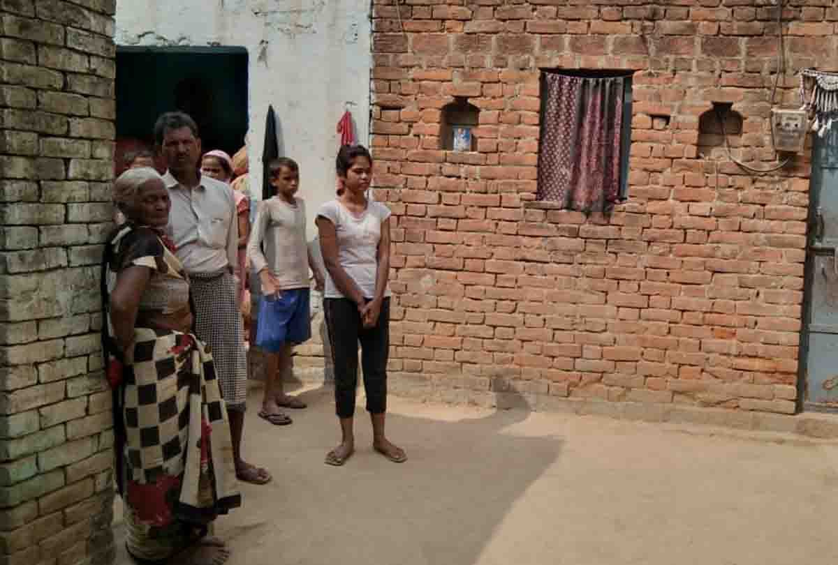 Angry husband shoots wife who arrived at aunt's house in Kannauj
