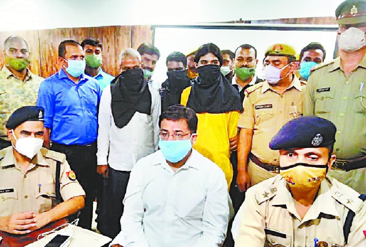 temple priest had fired on himself In Gonda Seven arrested including Mahant