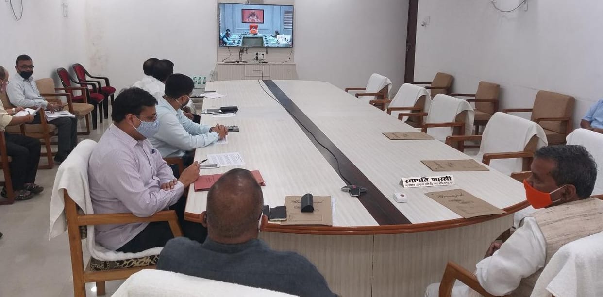 Foundation stone for 826 community toilets and 205 panchayat buildings