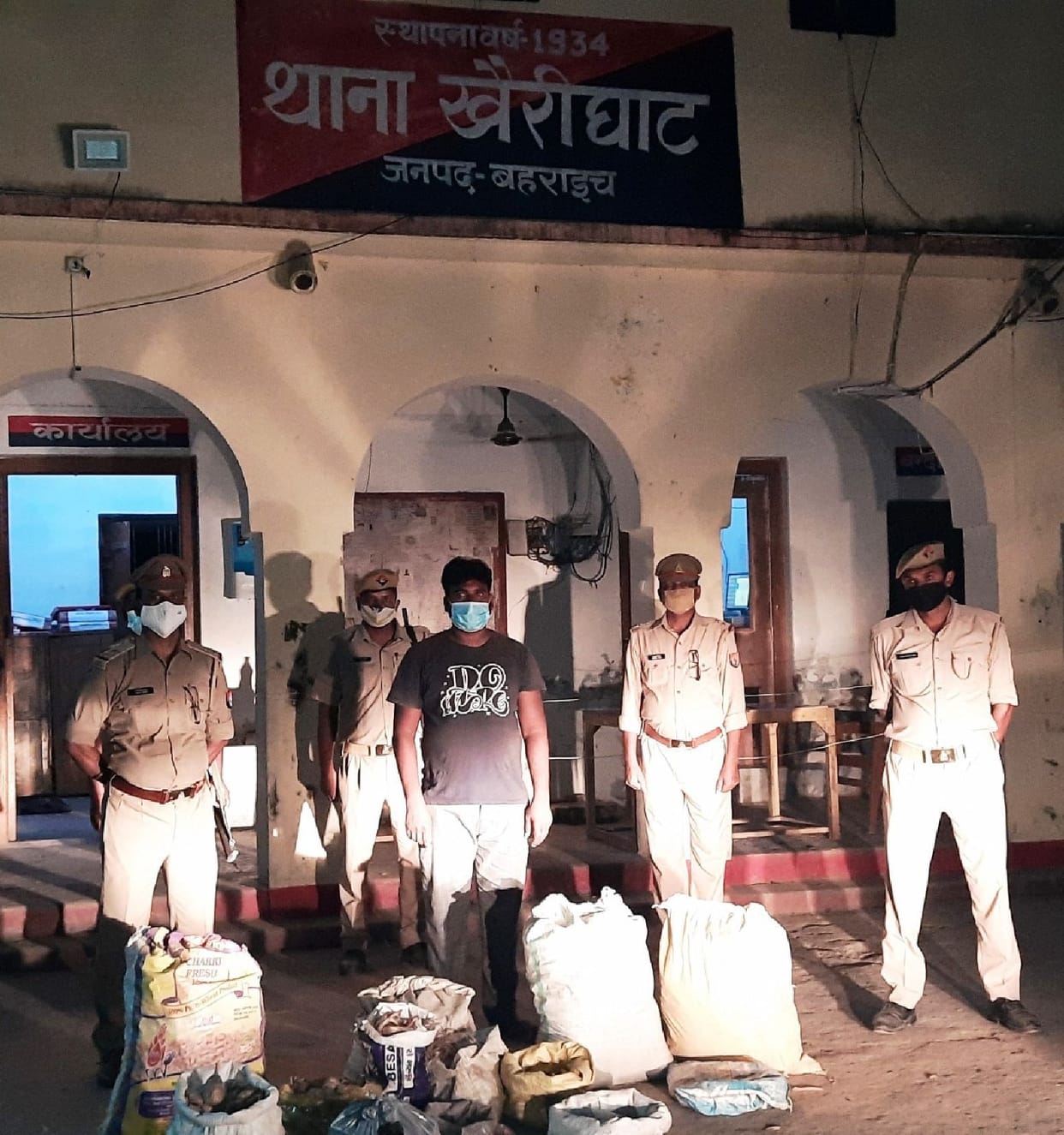 Illegal cracker factory busted, one arrested