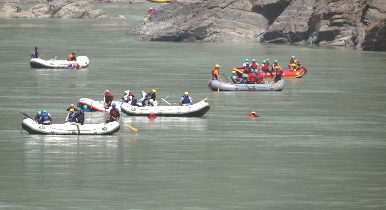 Tourists enjoy adventure games on weekends