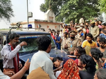 Temple servant murdered by strangulation in mirzapur up