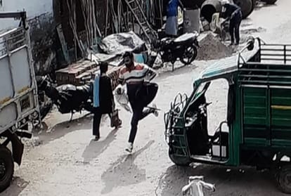 Salesman Shot Died Near Police Station Etmadadoula Crime News Agra