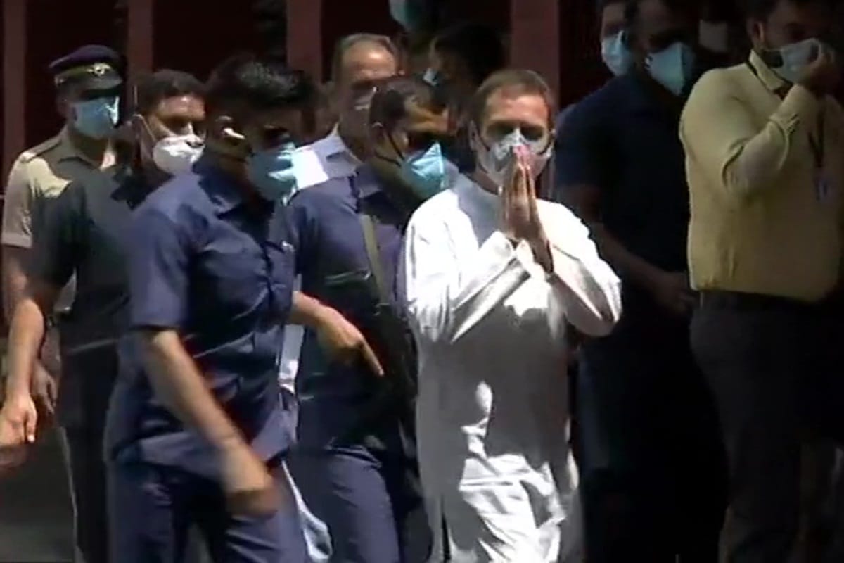 kerala rahul gandhi reaches wayanad for three day tour does covid 19 review meeting with collectorate