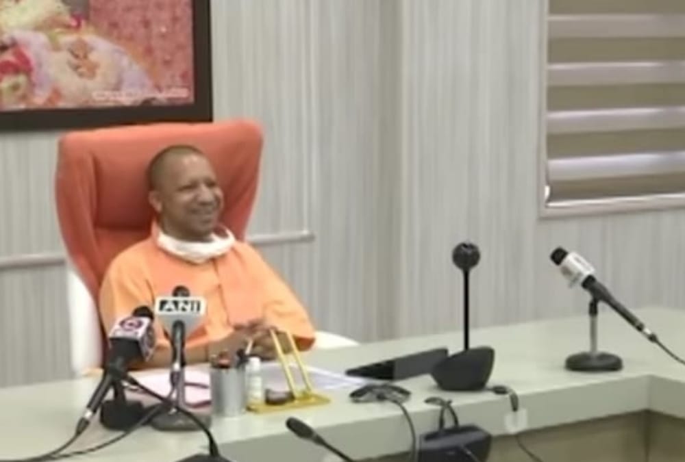 Chief Minister Yogi Adityanath talks to women representative of Uttar Pradesh.