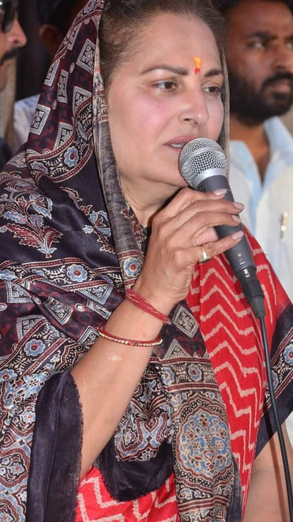 Police searching Jayaprada: raids from Rampur to Mumbai, also reached nursing college former MP