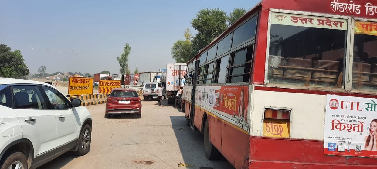 highway jam in fatehpur