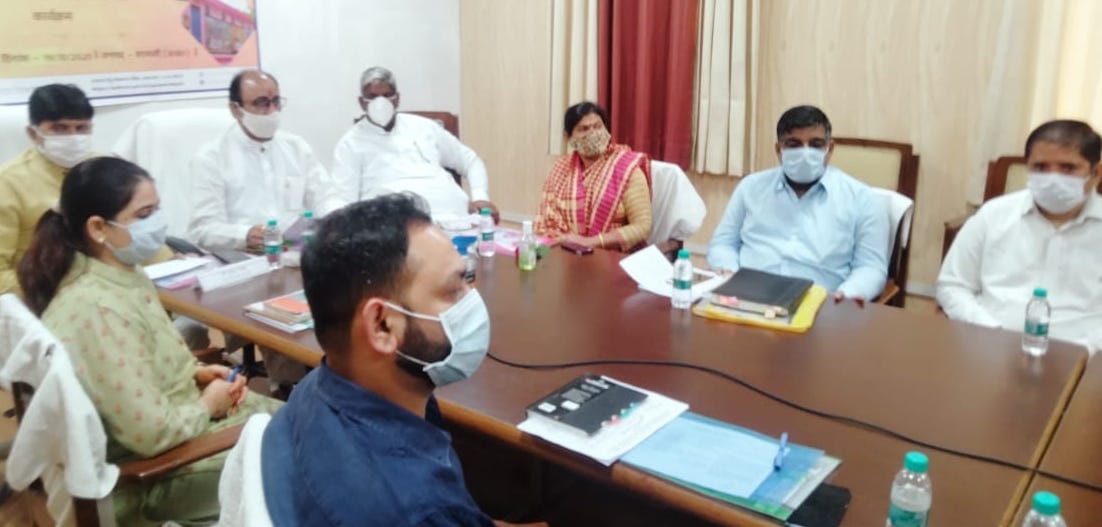 'Develop facilities in Panchayat buildings'