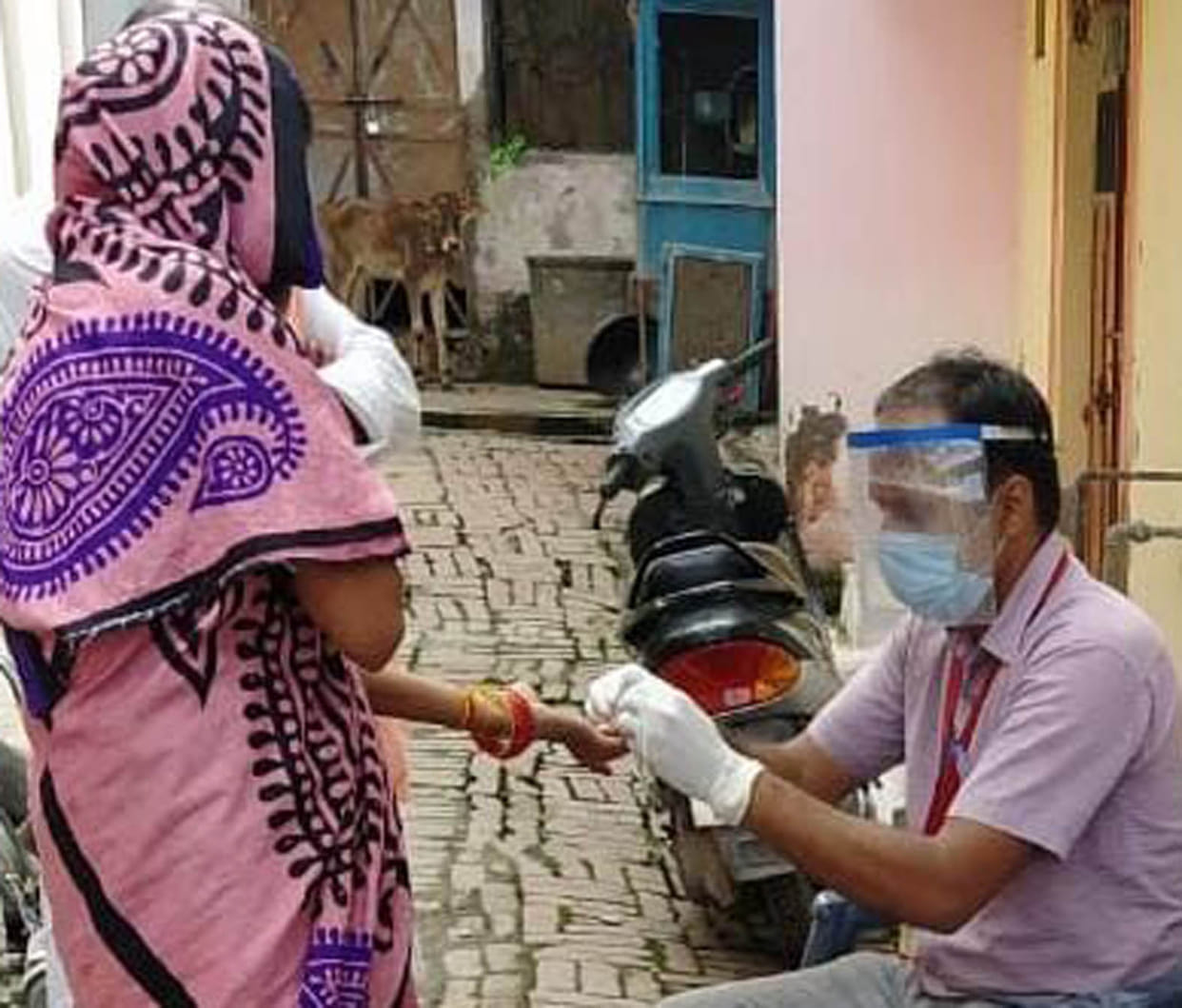 Dengue also rages with Corona, four patients found in hospitals