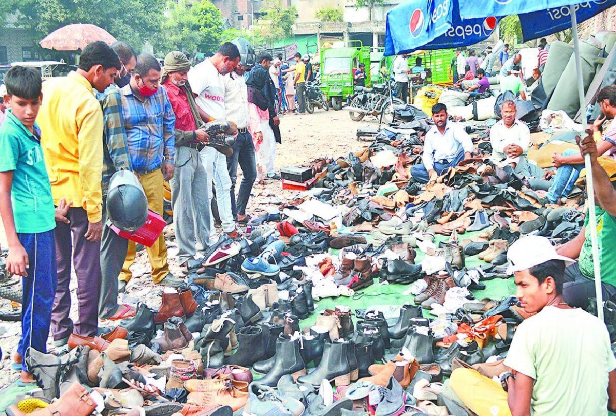 leather haat started on the second day of the week after seven months in agra