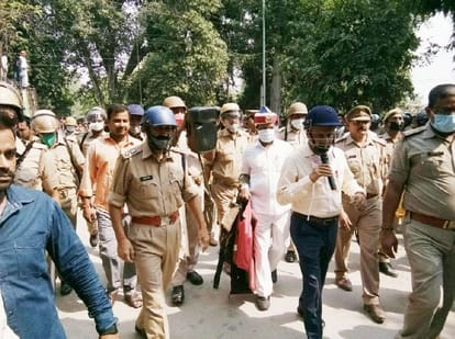 Ballia murder case Karni Sena and Kshatriya Sabha demand case of accused party