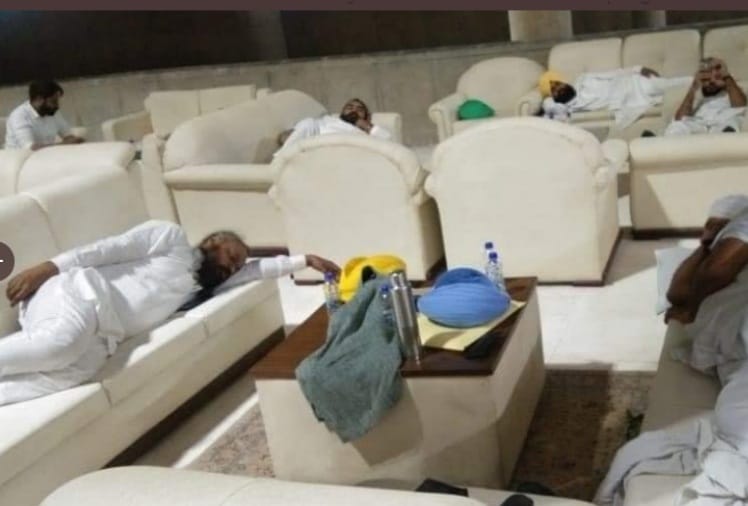 Punjab AAP MLAs Spend Night inside the State Assembly