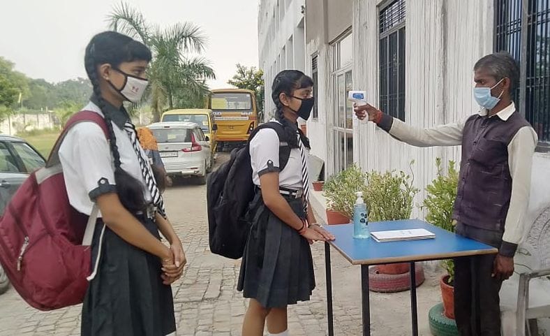 school and colleges opened after 7 month, only 15% students present