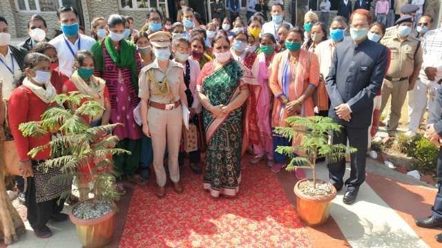 Champawat is a beauty spot like Switzerland: Maurya