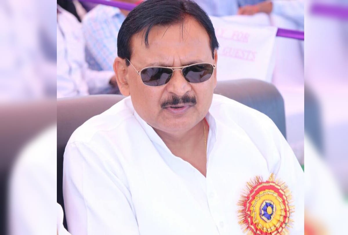 Former Minister Hari Shankar Tiwari special story during corona pandemic