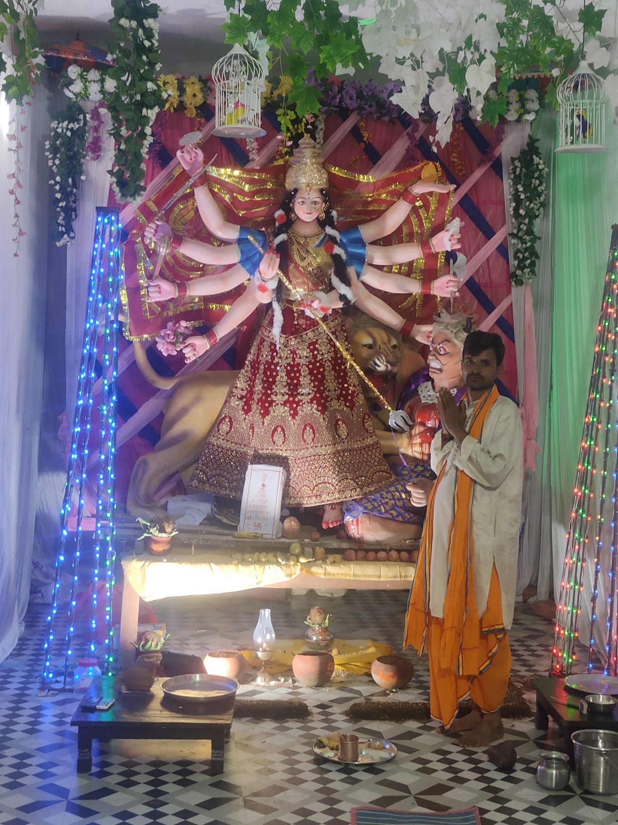 Mahalaxmi temple more belive rani laxmibai
