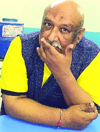 Millionaire looted till Sharad's fate left the world