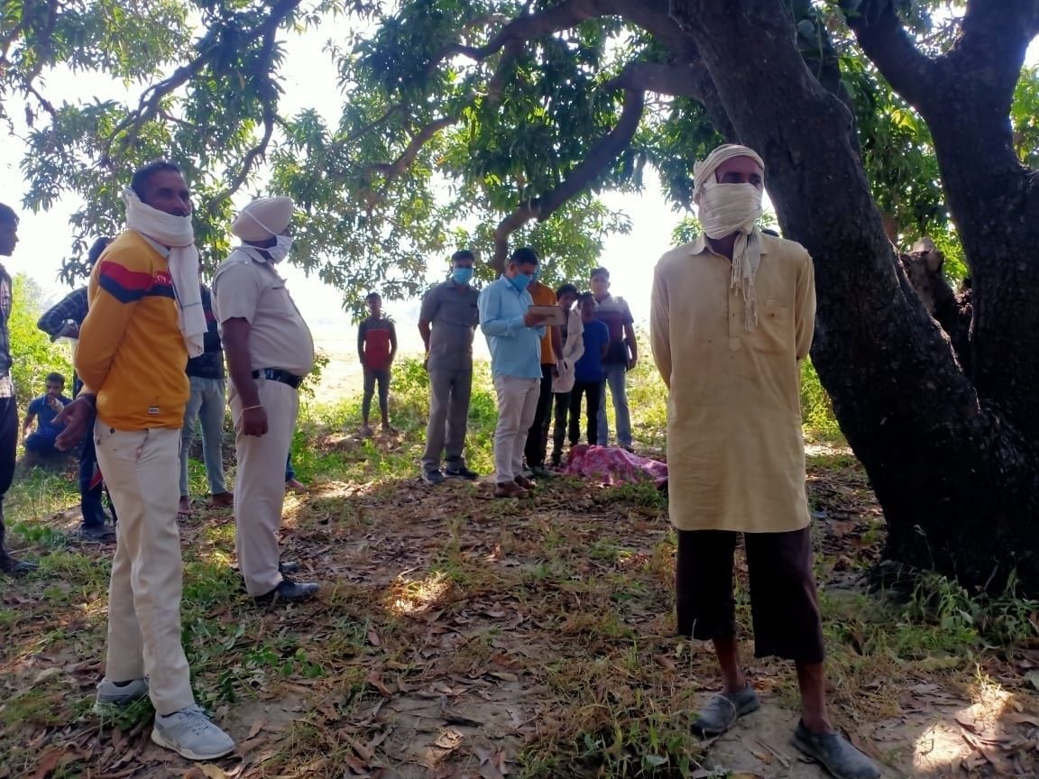 Two lakhs of rupees were being sought for agreement with the accused of rape