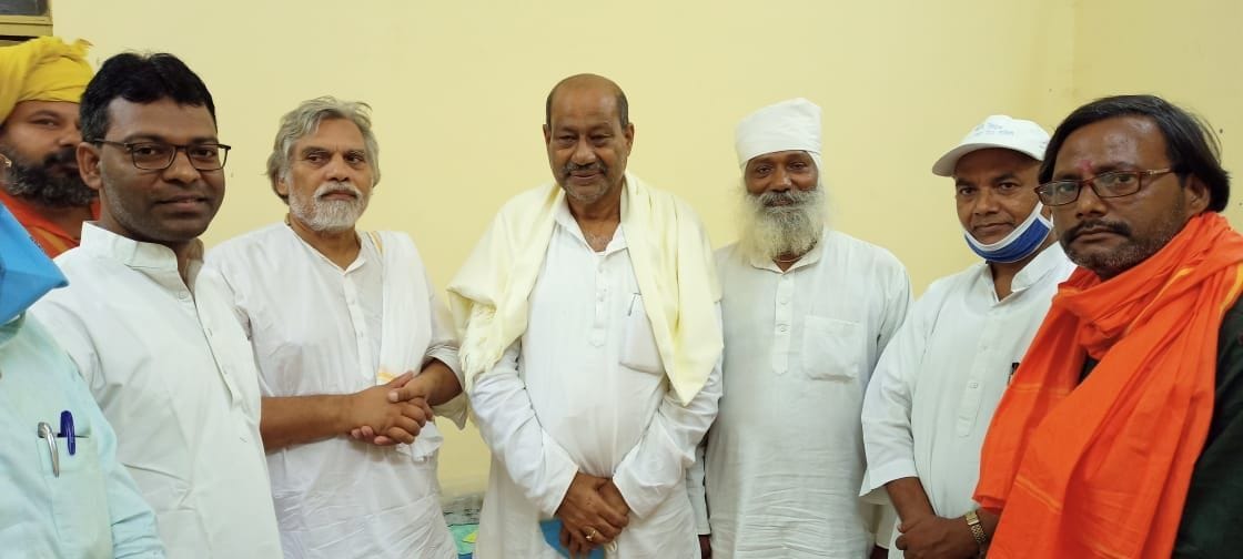 aawas vikas parishad vice president inspected kabichaura