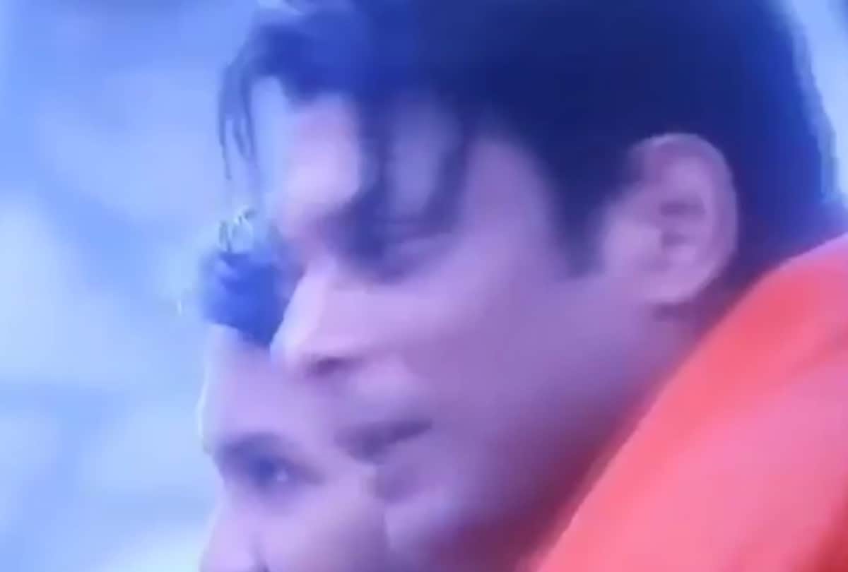 Bigg Boss 14 Sidharth Shukla to gauhar khan said I have a girlfriend at home