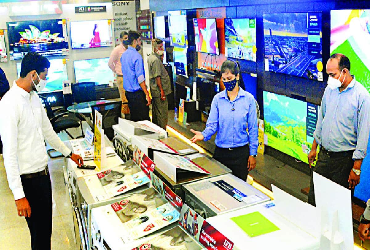 condition of electronic items markets in lucknow