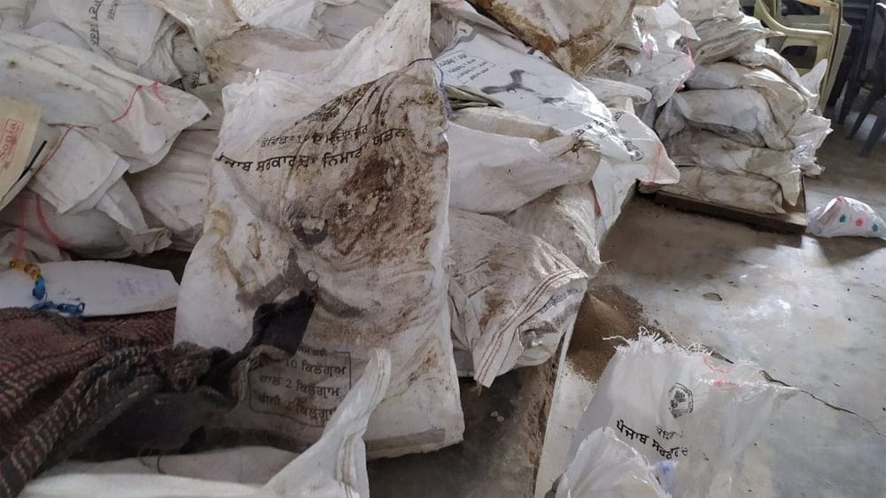 Bugs found in ration kits, lockdown, abohar