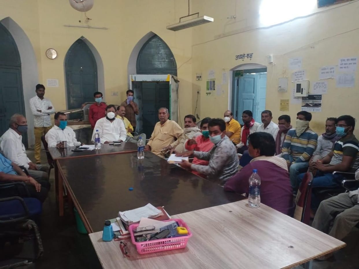 deepaavalee tak atikraman abhiyaan na chalaane kee maang