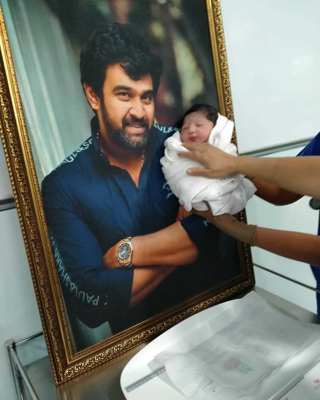 -meghana raj blessed with tha baby boy Late actor Chiranjeevi Sarja wife actress Meghna Raj gives birth to baby boy photos goes viral