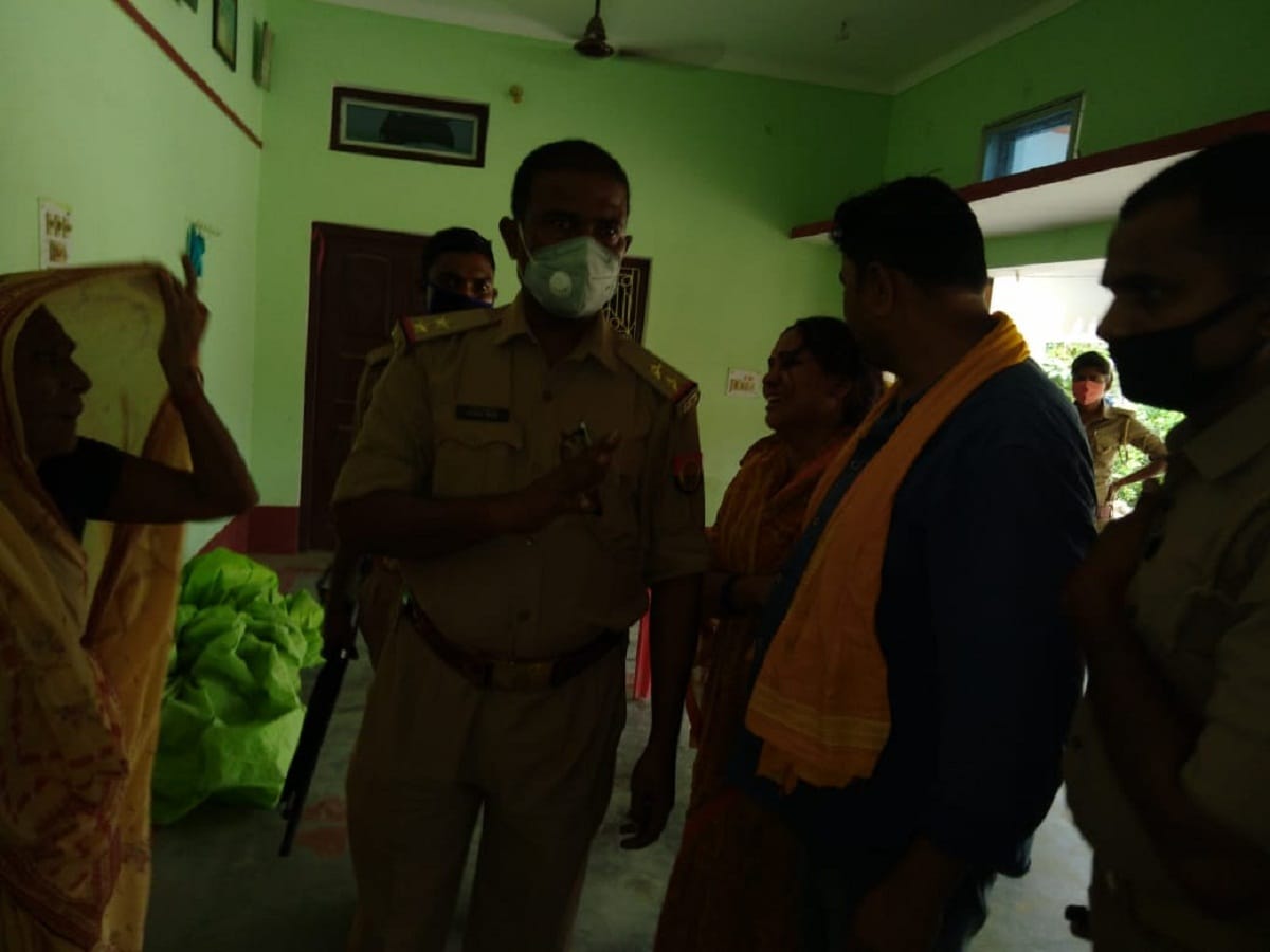 Ballia Firing case: Police brought Dhirendra to police station after being taken on remand then rushed home repentance continued on firing