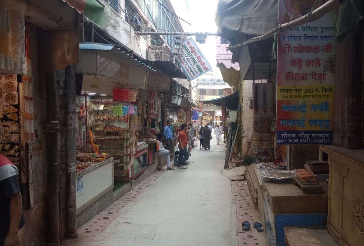 mathura news: delhi devotee found her laddu gopal in bareilly