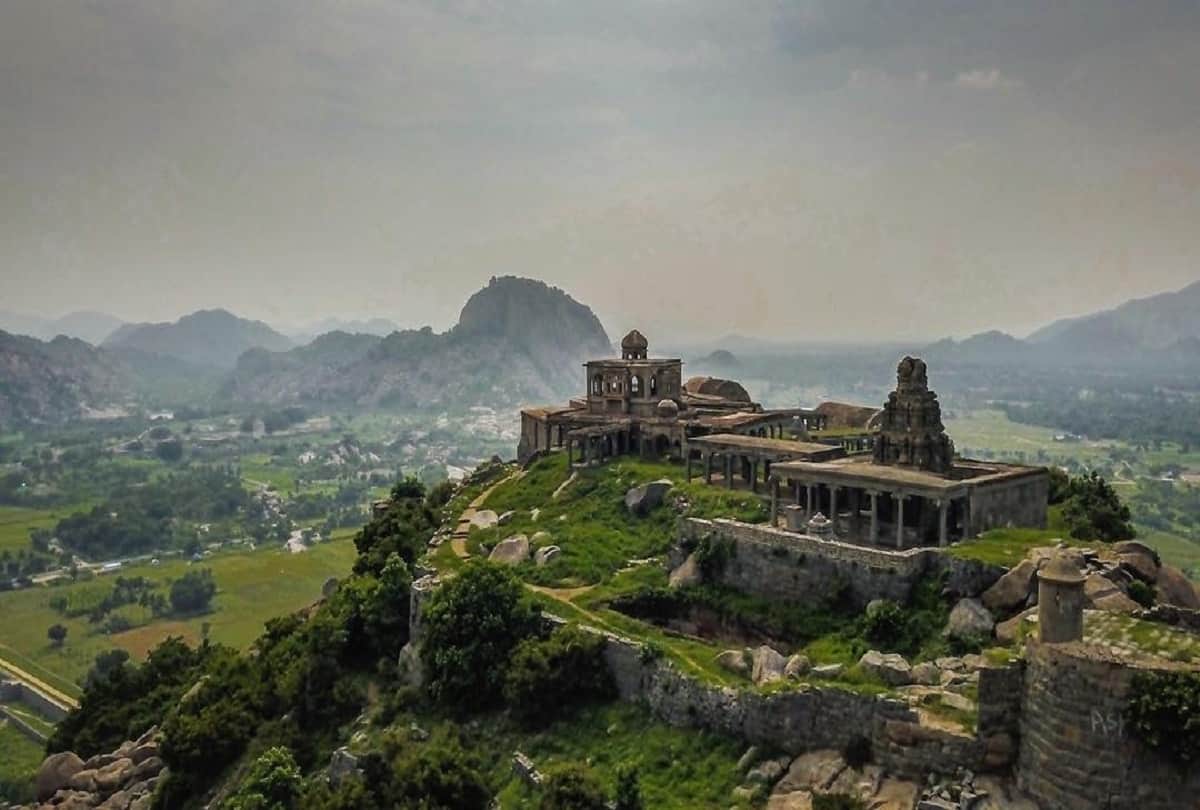 Interesting and strange facts about 1200 years old Gingee Fort or Senji Fort
