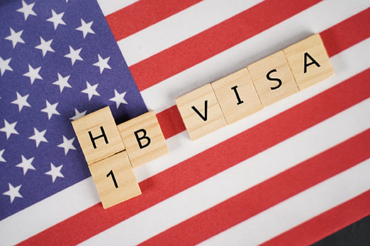 Donald Trump extended ban on H1B Visas till 31 March Indian IT Professionals Will Be Affected