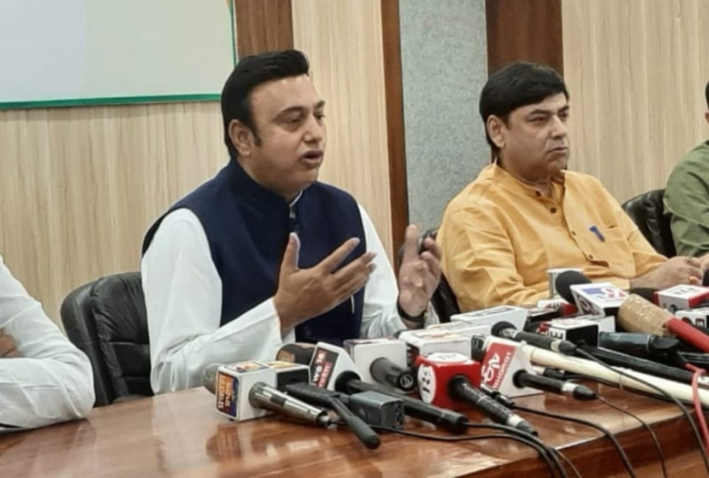 BJP MP Jafar Islam Press conference in Lucknow.