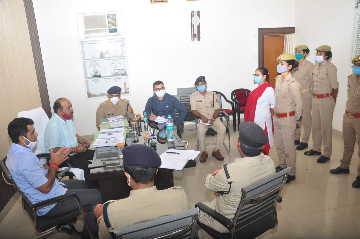 Police Women desk start CM talk to direct