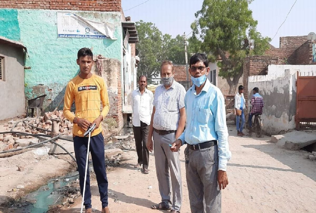 officers made list of 26 people who illegally occupied the ponds in agra