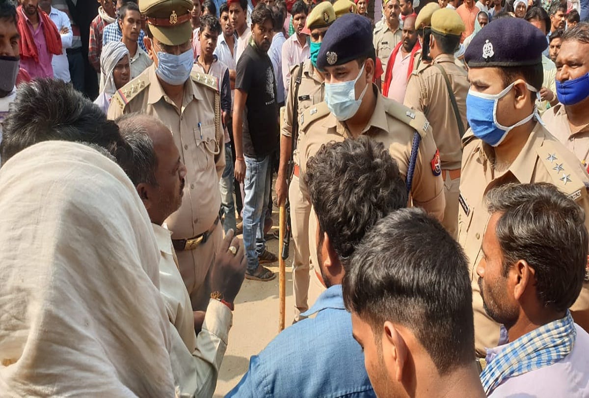 In Manda, the young man was strangled and murdered, stirred up in the area.