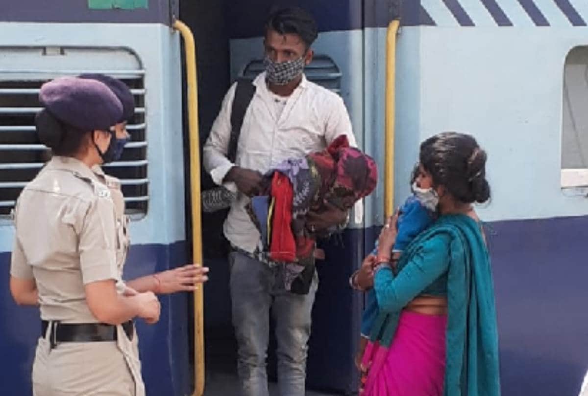 now RPF team will help to women passengers during journey