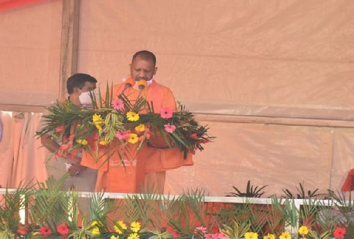 Up Cm Yogi Adityanath Addresses Rally Today In Tundla Firozabad
