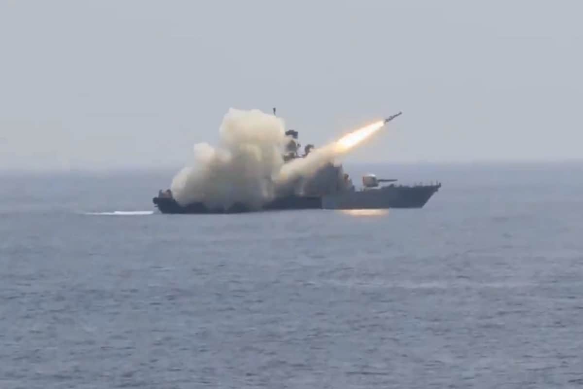 Indian and Russian Navy practiced in the Indian Ocean