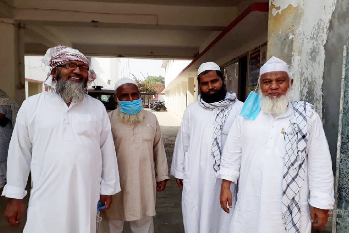 Baghpat news: SI suspended for having beard decided to shave his beard, came with new look