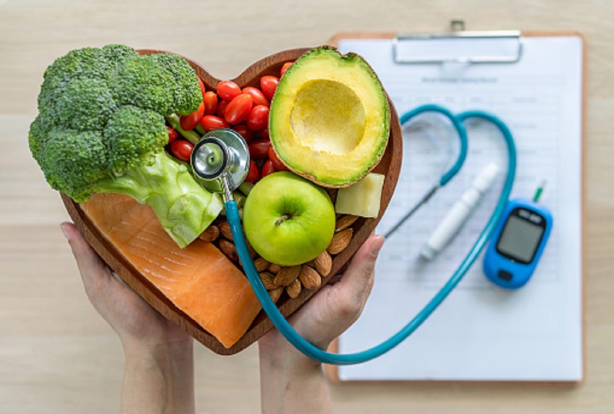 Low Blood Pressure Symptoms and How to Prevent All Details in Hindi